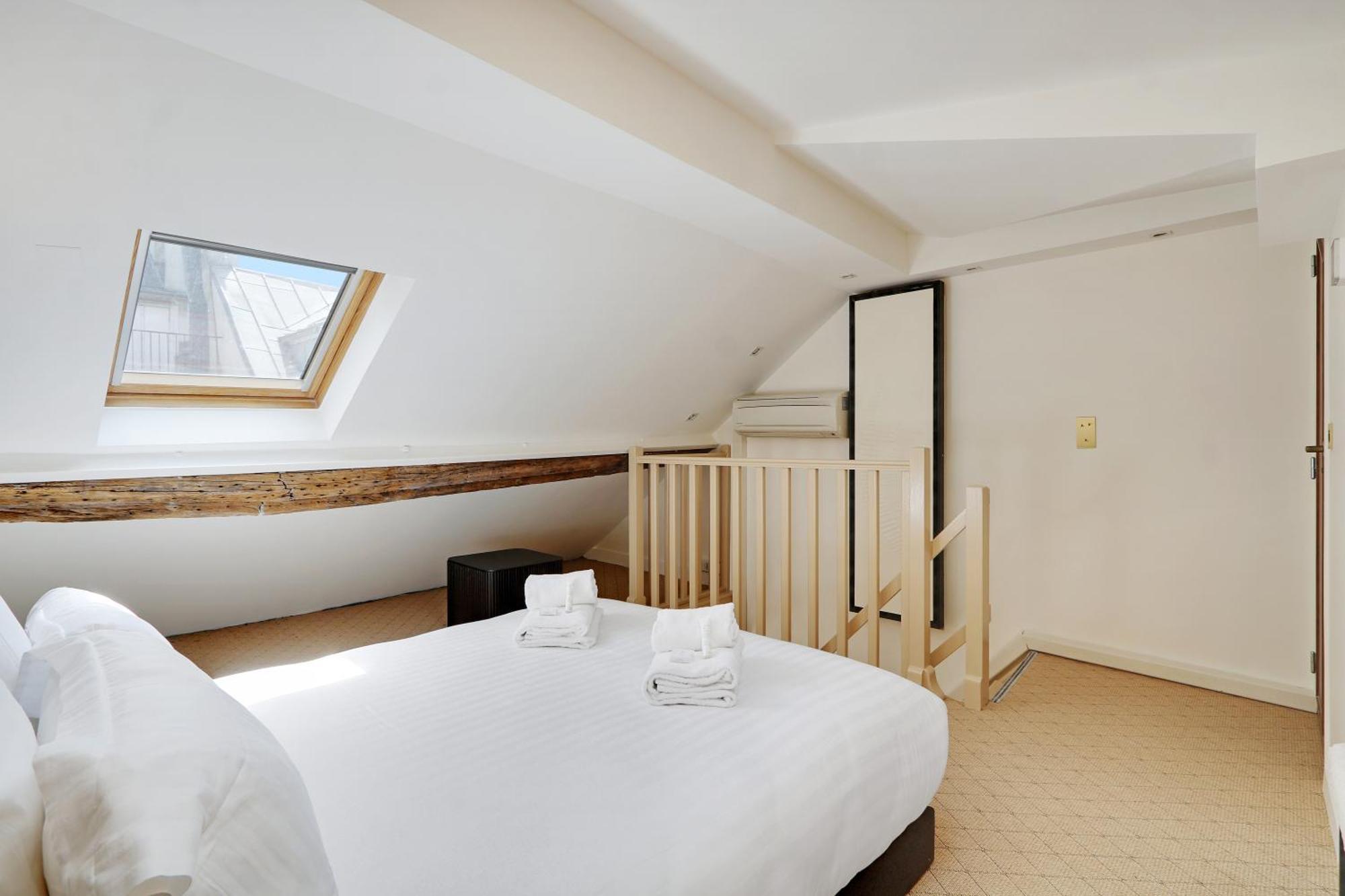 Pick A Flat'S Apartments In Louvre - Rue Saint Honore Paris Exterior photo