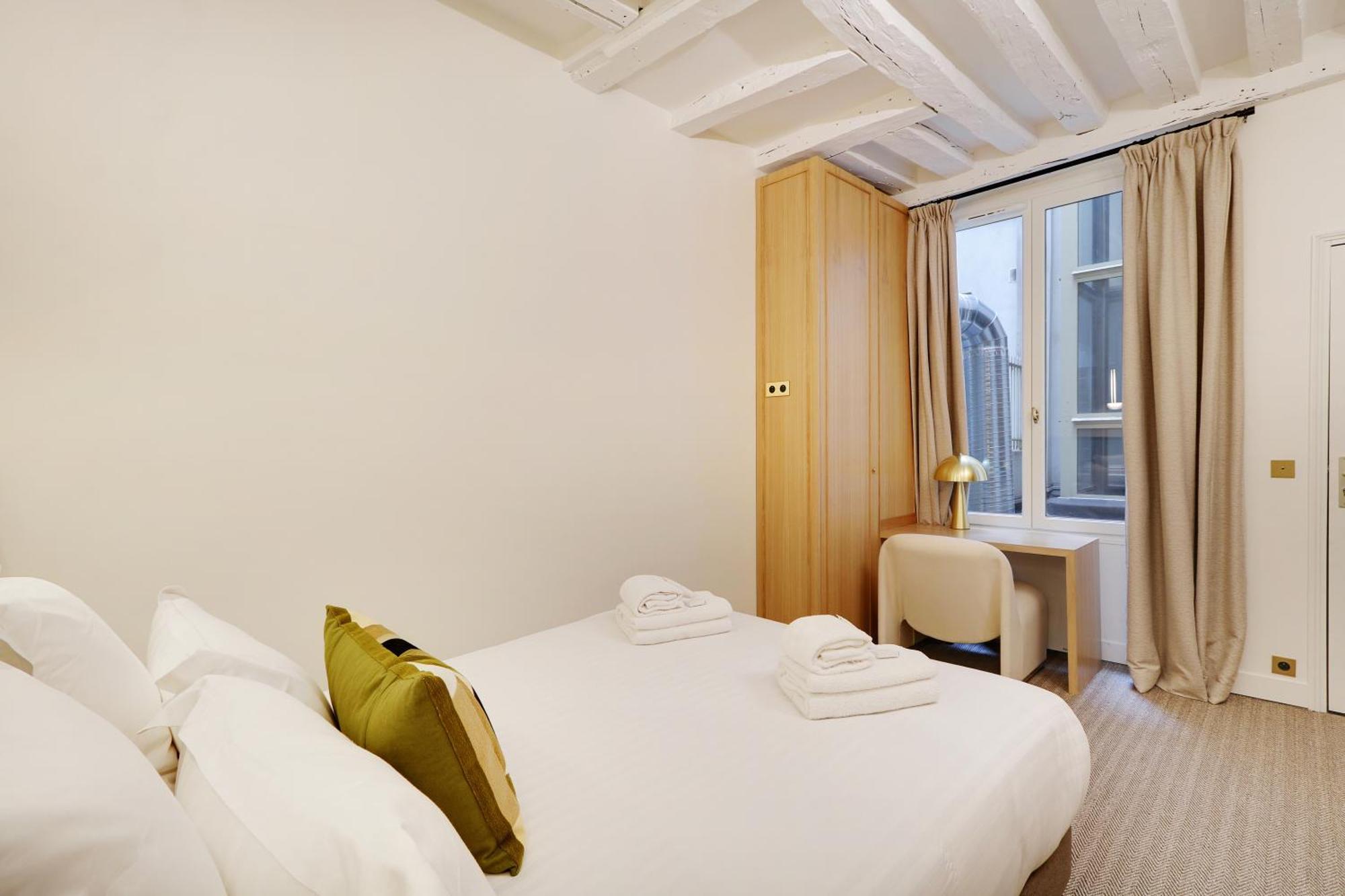 Pick A Flat'S Apartments In Louvre - Rue Saint Honore Paris Room photo